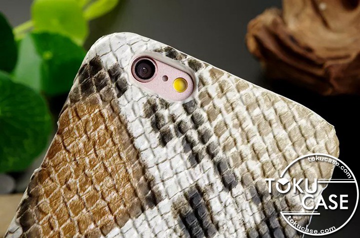 iphone12 pro ハードケース 蛇紋 マイケルコース