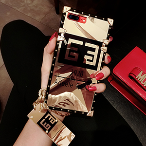 新作 FENDI iphoneX ケース 鏡面 フェンデイ iphone8 8PLUSケース トランク作り チェーン付き アイフォン7/6Sケース 可愛い レディース 送料無料