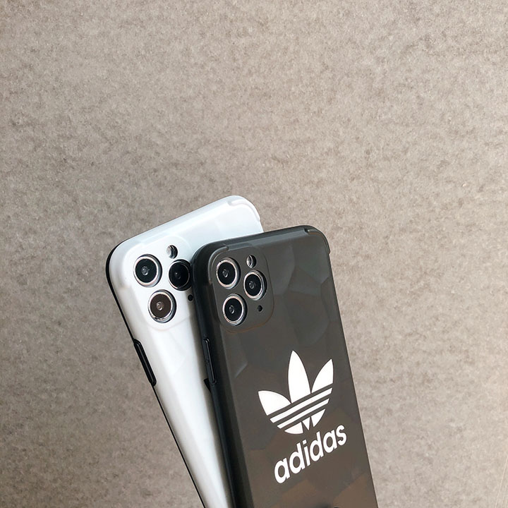 iphone12proケース adidas おしゃれ
