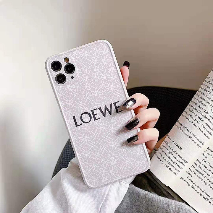 Loewe iPhone12Pro Maxカバー 女性愛用