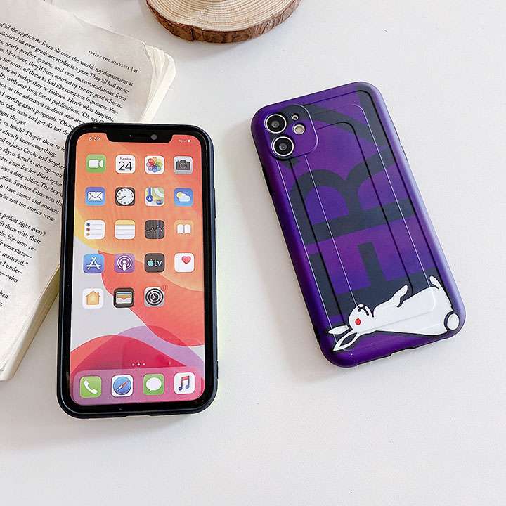 iPhone12 Proカバー 紫