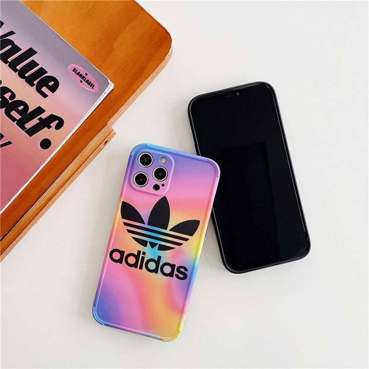 送料無料 Adidas ケース iPhone 12Pro