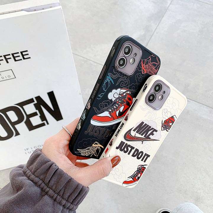 iphoneXS Nike スマホケース