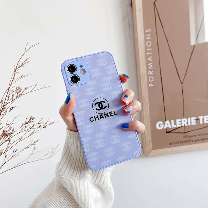 ChaneliPhone 13/13promax保護ケースロゴ付き
