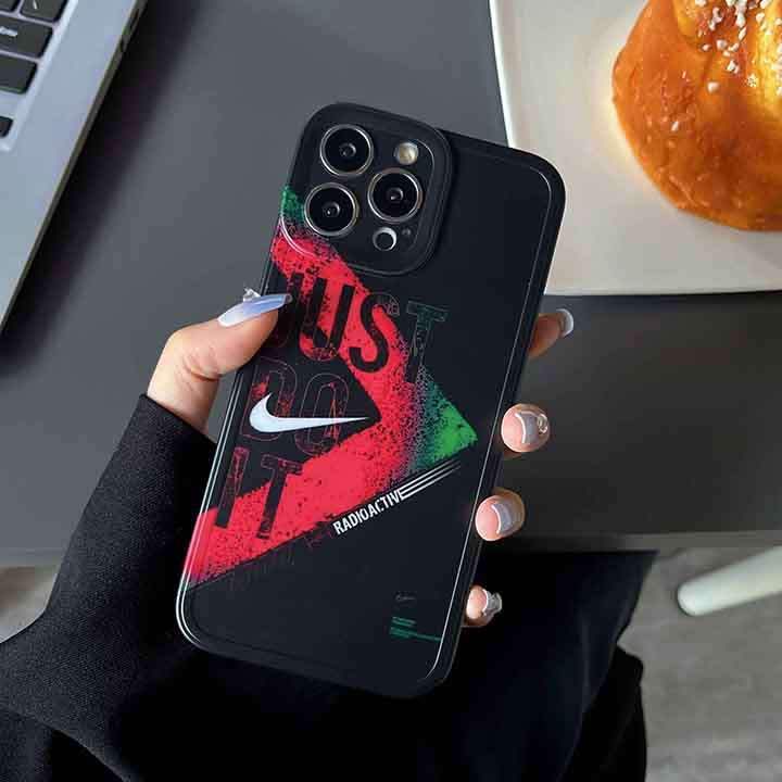 Nike ケース アイフォン 7プラス/7 ロゴ付き