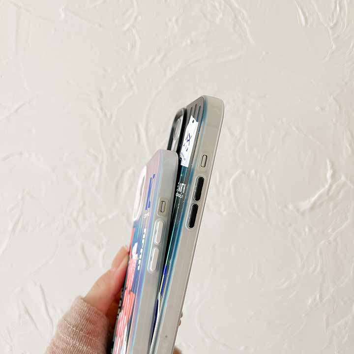 kaws iPhone 8plus カバー 綺麗